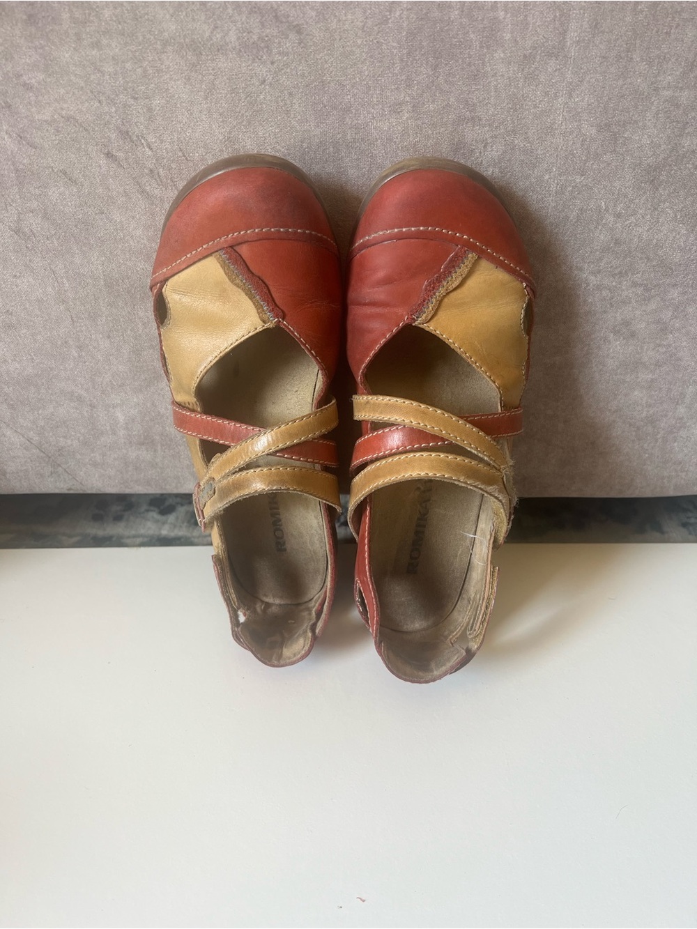 Romika Two-Tone Leather Mary Jane Flats in Red and Tan